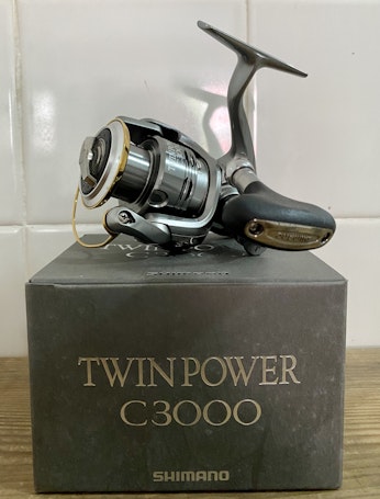 Shimano Twin Power C3000