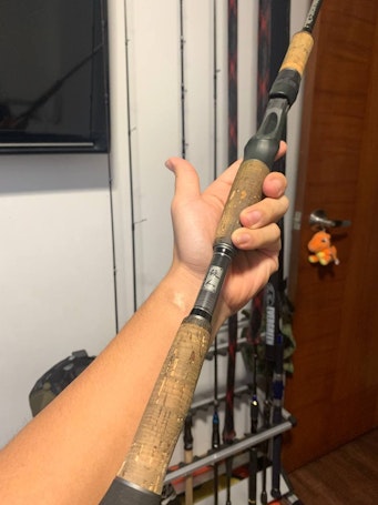 9' Cabela's whuppin stick fishing rod for Sale in Portland, OR - OfferUp