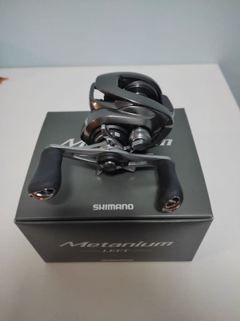 Shimano 23 Metanium Series Fishing Reel Japan  