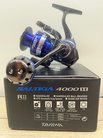 Daiwa SALTIGA4000H Saltiga Saltwater Spinning Reel