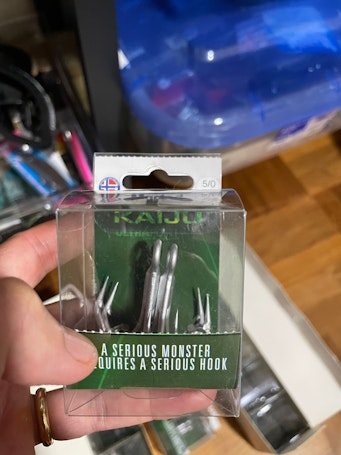 Brand new Mustad Kaiju 4/0 and 5/0 treble hooks