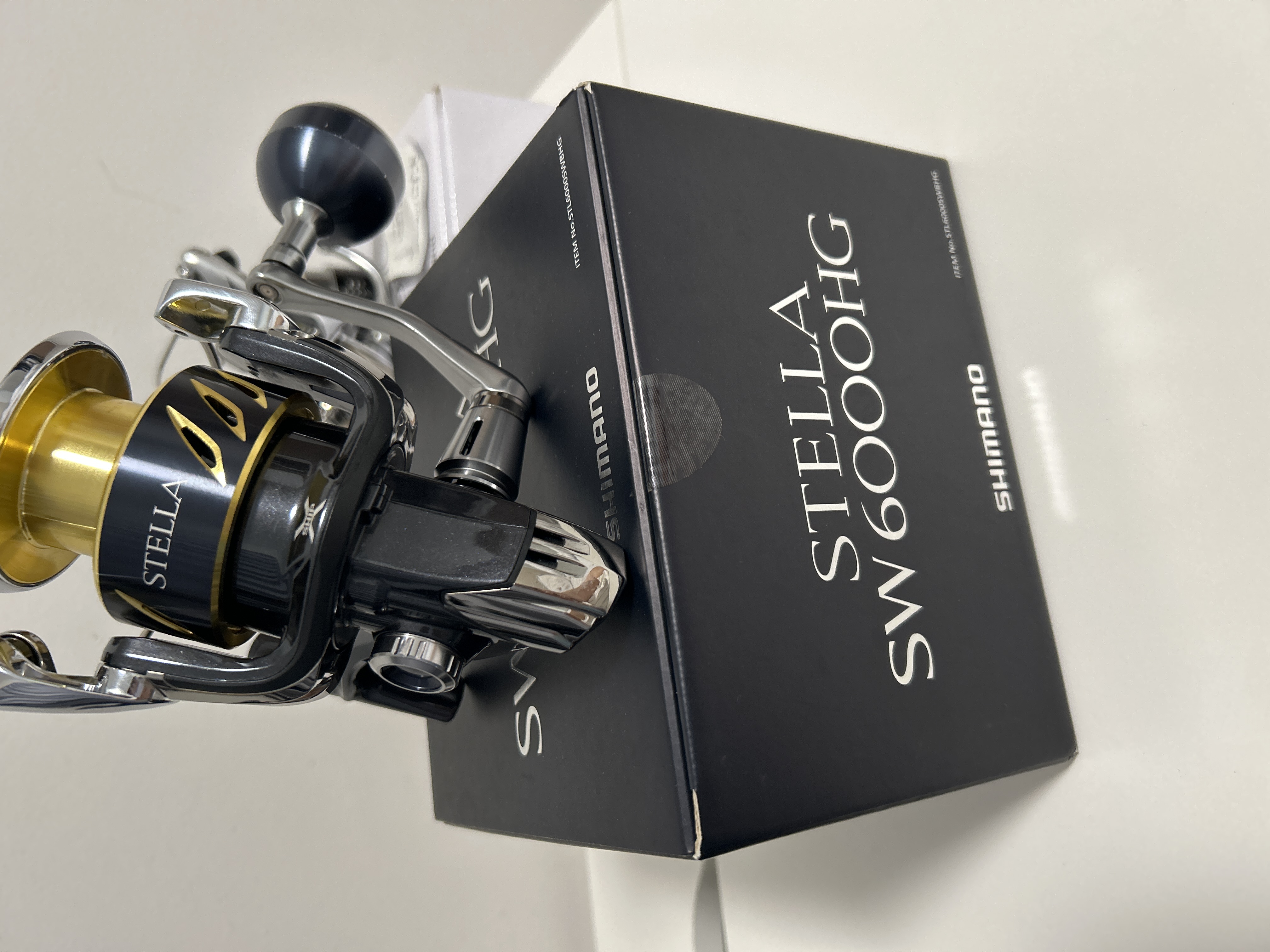 Shimano Stella SWB STL6000SWBHG Spinning Reel